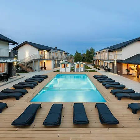 Seo2 - Z Osobnym Wejsciem, Grzany Basen, Darmowe Sauny, Parking, Grill, Wifi *