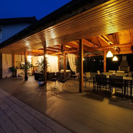 Seo2 - Z Osobnym Wejsciem, Grzany Basen, Darmowe Sauny, Parking, Grill, Wifi Apartment Rewal