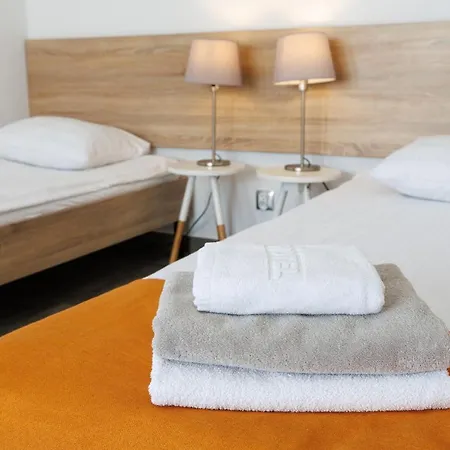 Seo2 - Z Osobnym Wejsciem, Grzany Basen, Darmowe Sauny, Parking, Grill, Wifi Rewal