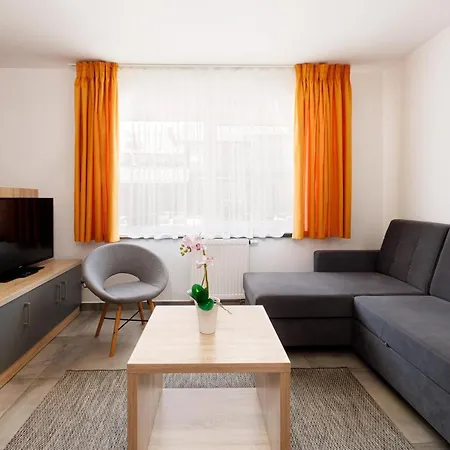 Seo2 - Z Osobnym Wejsciem, Grzany Basen, Darmowe Sauny, Parking, Grill, Wifi Rewal