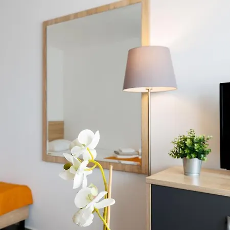 Seo2 - Z Osobnym Wejsciem, Grzany Basen, Darmowe Sauny, Parking, Grill, Wifi Lägenhet