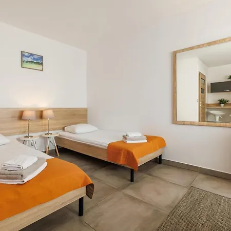 Seo2 - Z Osobnym Wejsciem, Grzany Basen, Darmowe Sauny, Parking, Grill, Wifi Lägenhet *