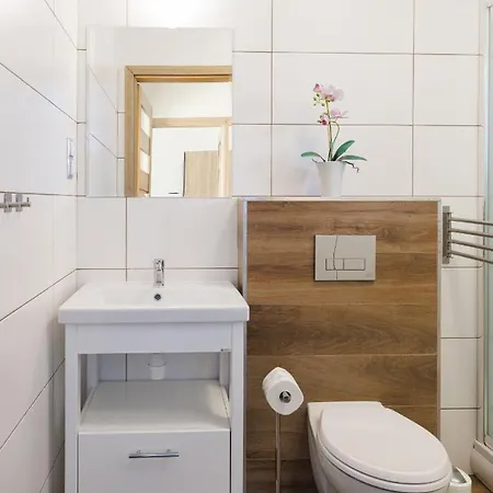 Seo2 - Z Osobnym Wejściem, Grzany Basen, Darmowe Sauny, Parking, Grill, Wifi Rewal